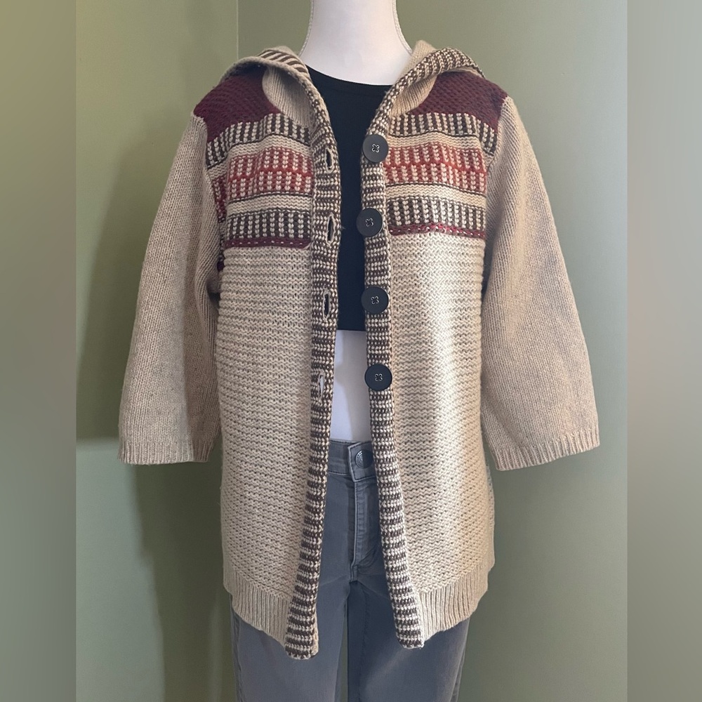 SOLD! Eddie Bauer Wool Blend Knit Sweater